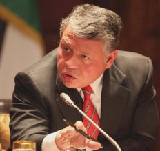 الملك يحث على تحويل الفاسدين للقضاء دون تردد