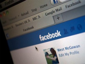 "فيسبوك" يطلق تطبيقاً جديداً لمنع محاولات الانتحار