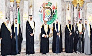 القمة الخليجية تقرر منح الأردن والمغرب مساعدات مالية .