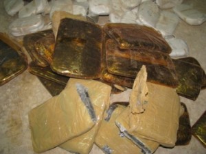 فرار 7 مهربين سوريين بعد اشتباك مسلح مع الامن