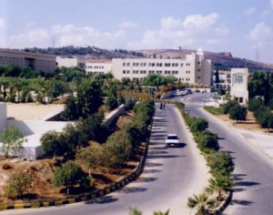 الأمن الجامعي يفض مشاجرة في الزيتونة