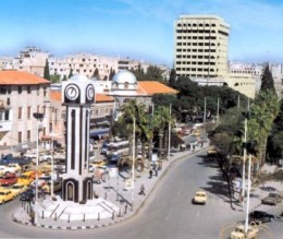 المراقبون العرب بحمص والجيش يخفي دباباته