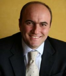 رسميا.. غنيمات رئيسا لتحرير الغد والخيطان مستشارا