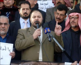 مطالبات بمحاكمة الاخوان المسلمين بالخيانة العظمى بعد تلويحهم باستخدام السلاح..!!