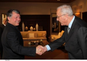 تفاصيل لقاء الملك برؤوساء الحكومات .. صور