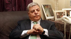 مطالبات شعبية بتعين العقرباوي لشؤون المخيمات والرئيس يؤزم الموقف..