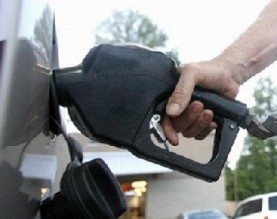 دعم المحروقات للأسر التي يقل دخلها الشهري عن 750 ديناراً