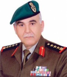 أعلى رتبة بين الضباط المنشقين يتحدث عن انشقاق 20 ألف جندي حتى الان