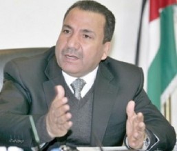 الخوالدة: لا إعـادة نظـر فـي «الهيكلـة»