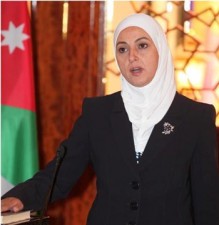 توقيف 7 أشخاص بعد اعتداء على مكتب بجناح وزيرة التنمية