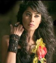 سيجارة روبي تضعها في موقف حرج