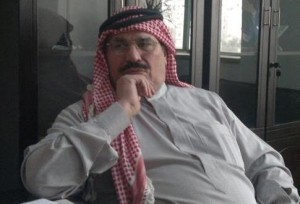 عويدي العبادي يحضر اجتماعا لمناصريه برفقه افراد مسلحين