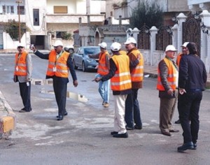 الجامعة العربية تجمد عمل بعثة المراقبين في سوريا