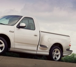 إصابة رجل بحث جنائي برصاص سارقي مركبة من "الأمانة"