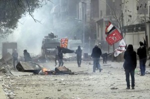 اشتباكات عنيفة في القاهرة بعد أحداث بوسعيد