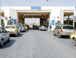 ضغط هائل بحدود جابر مع نزوح أعداد من السوريين للأردن