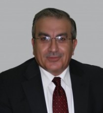 11- 200 دينار زيادة على رواتب العاملين في القطاع البلدي