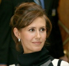 أسماء الأسد تقدم الدعم لزوجها