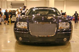 سيارة 2012 لمسؤول في المدن الصناعية ...!!