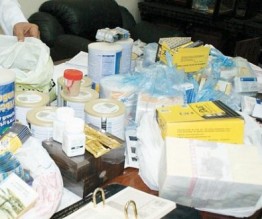 الجمارك تحبط تهريب منشطات جنسية