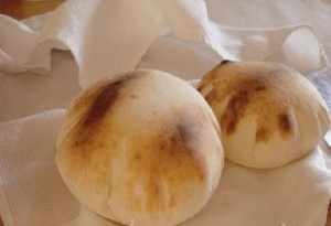 زيادة اسعار خبز المشروح والطابون لـ 18 قرشا للكيلو