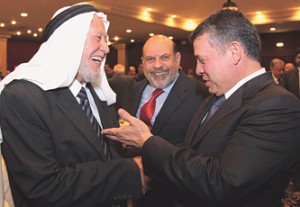 منصور يناشد الملك التدخل لاغلاق ملف اضراب المعلمين