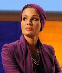 موزة تشتري أحد قصور زين العابدين بن علي في تونس