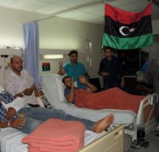 مجموعة من المرضى الليبيين يقتحمون إحدى المستشفيات الخاصة ويعتدون على موظفين