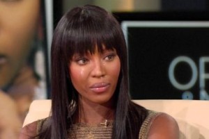 ناعومي كامبل تكشف سر خوفها من جمع تبرعات للسوريين