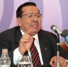 الروابدة يطالب بالتوقف عن مهاجمة الأجهزة الأمنية