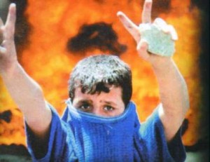 تقرير إستخباراتي إسرائيلي يحذر من انتفاضة ثالثة