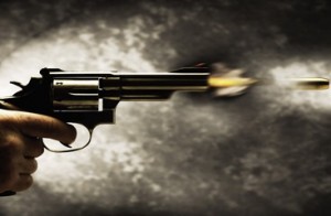 مطلوب ينجح بالفرار من مستشفى بعمّان وإحباط محاولة آخر