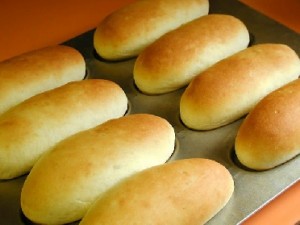 المطاحن ترفع أسعار«الطحين الزيرو».. وتوقعات بارتفاع أسعار منتجات المخابز