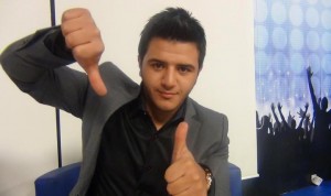 يوسف عرفات الى نهائيات ارب ايدول ..!