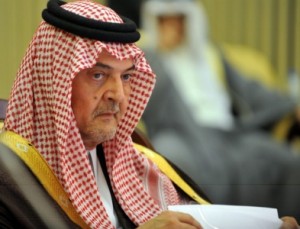 تفتيش دقيق لطائرة وزير الخارجية السعودي بمطار القاهرة