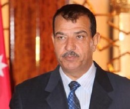 الرعود لموظفي الداخلية: اعتصموا وتسكعوا امام الديوان كل سبت والطعام علي