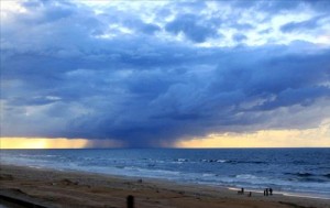 الاربعاء: منخفض جوي يؤثر على المملكة ليلاً