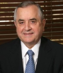 4 ملايين دينار رواتب 16 مسؤولاً في "الإسكان" وتراجع فروعه في سوريا