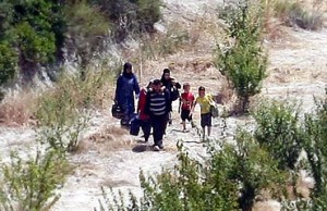 "هيومن رايتس" تنتقد رفض الاردن ادخال لاجئين سوريين