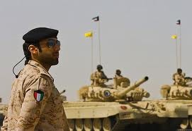 الجيش الكويتي يتدخل اليوم لمحاصرة الإضرابات .. ومخاوف من أزمة عميقة