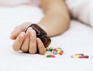 فتح تحقيق بوفاة طفلة تناولت أدوية بالكرك