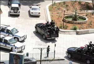 إطلاق نار أمام محكمة شمال عمّان وإصابة مراسل - تحديث