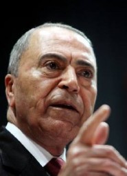 البخيت يصف تقرير "الفوسفات" بغير المحايد ويتوعد بكشف المستور الاحد