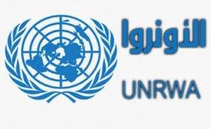 اهالي يحتجون على إزالة "خريطة" فلسطين من مدارس لـ"الوكالة"