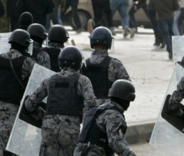 اصابات واعتقالات بالجملة وفض اعتصام "الرابع" بالقوة - أسماء وصور