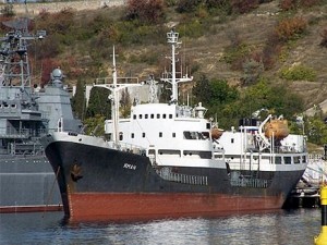 سفن روسية تحاصر شواطئ لبنان وسوريا