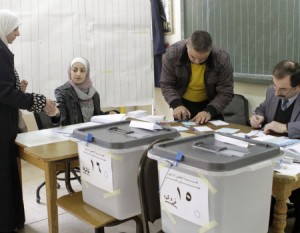 أربعة مرشحين لمنصب نقيب المعلمين