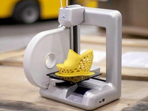 طابعة جديدة قادرة على تكوين مجسمات ثلاثية الأبعاد