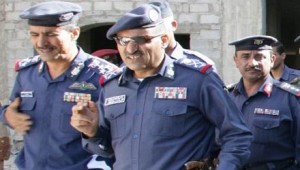 قائد القوات الجوية يتمرد على قرار اقالته ويغلق مطار صنعاء