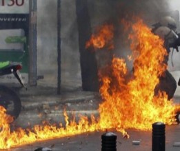 متعطلون عن العمل يثيرون شغباً في معان